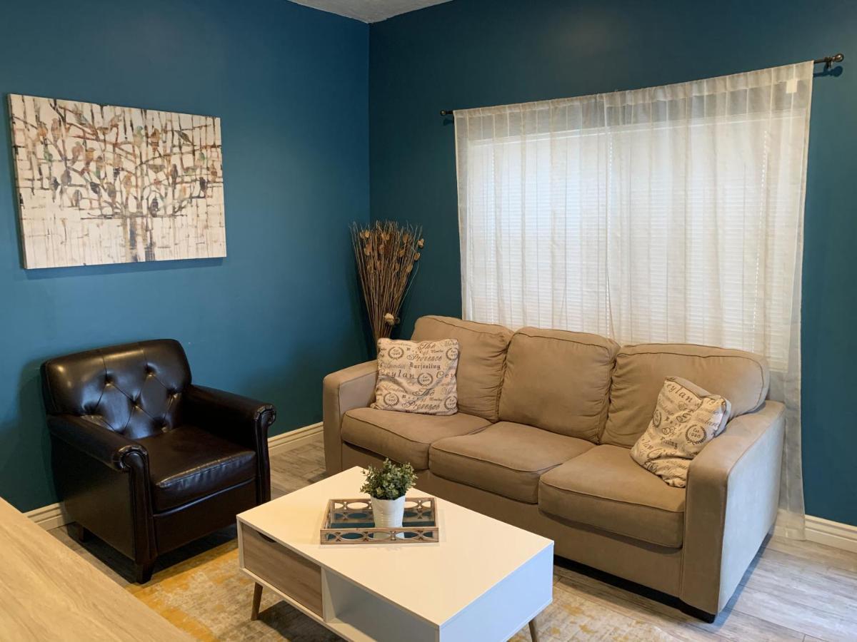 Appartamento Baby Blue Sky - Price 2Bd - Newly Remodeled - Nearby Trails Esterno foto