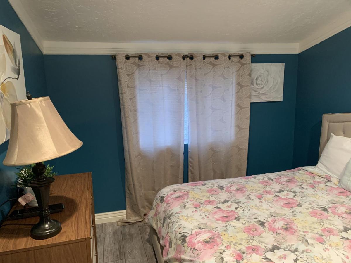 Appartamento Baby Blue Sky - Price 2Bd - Newly Remodeled - Nearby Trails Esterno foto